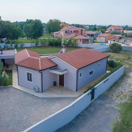 Casa de Férias Helena Pula